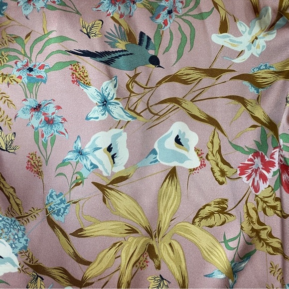 Harve Benard Floral Blouse - Picture 3 of 9